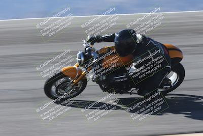 media/Oct-13-2025-Moto Forza (Mon) [[a66d839500]]/3-B Group/Session 2 (Bowl)/